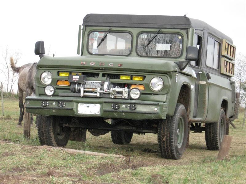 encender un fuego Plantando árboles sangrado Parque 4x4 - Dodge Powerwagon 200 de Sergio