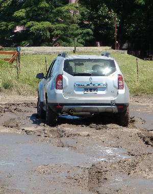 vw amarok arawak pilar nacho ignacio roviralta campana cardales waypoint 4x4 cardales4x4 buffet servicios geotrack frontera offroad elgarage 4x4 zonda 4x4 tierra negra waypoint4x4 bigtoys arb argentina disfrutar el día como baños con duchas, servicios de bebidas, parrilla, mesas, sillas y sectores de reparo.