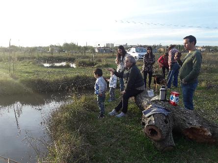 camping campamento jardin naturaleza pic nic aventura cuatriciclos pielta arquitectura bricolage avistaje de aves dia de campo fin de semana buena onda asado jardin de esculturas hierro reciclado animales de metal jardin de colibries salvias picaflor picaflores lagarto overo culebra jardin aves buenos aires observacion de aves rincon de la naturaleza cañuelas laguna pesca mojarras pescar con los chicos pesca con devolucion sembrar mojarras siempre construyendo parque4x4 parque 4x4 pasar el dia amigos cumpleaños festejar cumple quinta campo quincho parrillas baños accesibles duchas camping discapacitados  rosa pescando