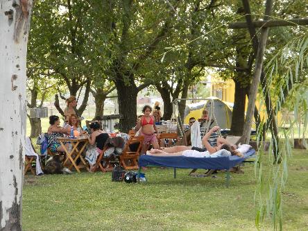 iniciarse al campamento, base, acampada, camping, acampar, camper, refugio, dormi, donde dormir,  cabaña, hospedaje, donde hospedarse, hotel barato, ambiente, sala de maquinas, exclusivo, exclusividad, camping de lujo, glamping argentina, relax, relajarse, relajacion, siesta, tranquilidad, sosiego, estancia, pasto, aire, acondicionado, desayuno, mate en la cama, pileta, sombrilla, colchoneta inflable, fin de semana, week end, sabado, domingo, feriado, fin de semana largo, feriado puente, salida, parejas, turismo rural, viaje, viajecito escapada, viajeta, cerca, capital, pocos km, costa atlantica, autopista zona sur, lobos, cañuelas, san miguel del monte, uribelarrea, udaondo abott, campo, fogon, bolsa de dormir, linternas, mosquitero, pesca, paseos en globo, planeadores, alquiler cuatriciclos, cabalgatas, cabalgar, caballos, parque4x4, smata, maximo paz, vicente casares, ezeiza, horno de barro, asado, amigos, familia, chicos chicos, pequeños, primera experiencia, naturaleza, verde, salir a pescar, hacer un fueguito, leer un libro, tranquilo, hamaca, paraguaya, siesta en los arboles, pastos altos, fogon, parrilla, disco de arado, deportes aventura, escapar de la rutina, quincho, juegos para chicos, escaladores, atardecer, niebla, abierto todo el año, atendido por sus dueños, ropa de cama, frazadas, mangrullo, reposeras, pic-nic, pic nic, campestre, atardecer, pajaros, chacra, las primorosas, chacras del alba, termas del salado, esculturas al aire libre, sala de maquinas, parque 4x4 conduccion defensiva, 4x4 y atv cuatris bosques, pasar el dia, dia de campo, 