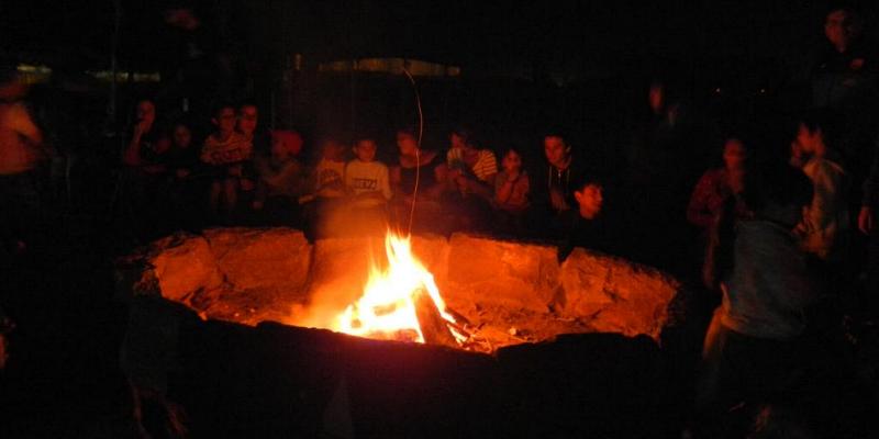 Campamento, cañuelas, acampar, escuelas, camping, educativo, grupo de chicos, salida educativa, exclusivo, fin de semana, pocos km, ezeiza, iniciarse al campamento, base, acampada, camping, acampar, cerca, capital, pocos km, lobos, cañuelas, san miguel del monte, uribelarrea, udaondo abott, campo, fogon, rustico, scouts, alquiler carpas, bolsa de dormir, linternas, parque4x4, smata, maximo paz, vicente casares, ezeiza, horno de barro, familia, chicos chicos, pequeños, primera experiencia, naturaleza, verde, salir, arboleda, quincho cerrado, seguridad, iluminación, fogón, parrilla, deportes aventura, quincho, juegos para chicos, juegos trepadores, casa en el árbol, escaladores, campestre, atardecer, la tranquera, general rodriguez, escuela de gimnasia, profesores, sevicios, viaje educativo, bosque, experiencia educativa, pileta, piscina, tobogan inflable, pelotero, mancha, deportes, cancha, futbol, voley, paseo nocturno, en caso de lluvia, transporte escolar, micro de alquiler, maestros de escuela, colegios, educación privada, viaje fin de curso, experiencia campamentil, colonia escolar, educación en el medio natural, Aula, Naturaleza, actividades físicas en el medio natural, educación Física, educación primaria, actividades físicas en la naturaleza, pre-campamento, colonia de vacaciones, vida en la naturaleza, tavien, prácticas en el medio natural; cuidado y preservación del medio ambiente, interpretación natural, campo privado, predio cerrado, integración, sholem, intercolegial, torneo, campo aventua, barrancas, lujan, puente de sogas, caminata nocturna, entorno controlado, construir, refugios, laguna, juego, grupo, charlas, iglesias, retiro espiritual, catequesis, campamentos catolicos, proyecto campamento, arborismo, baradero, dormies, granja, contingente, alojamiento, interpretación, mangrullo, plantas nativas, colonia suiza, programa educativo, san antonio de areco, los robles, campamento recreativo, armado de carpas, capilla del señor, excursiones de colegios, grupo scout.